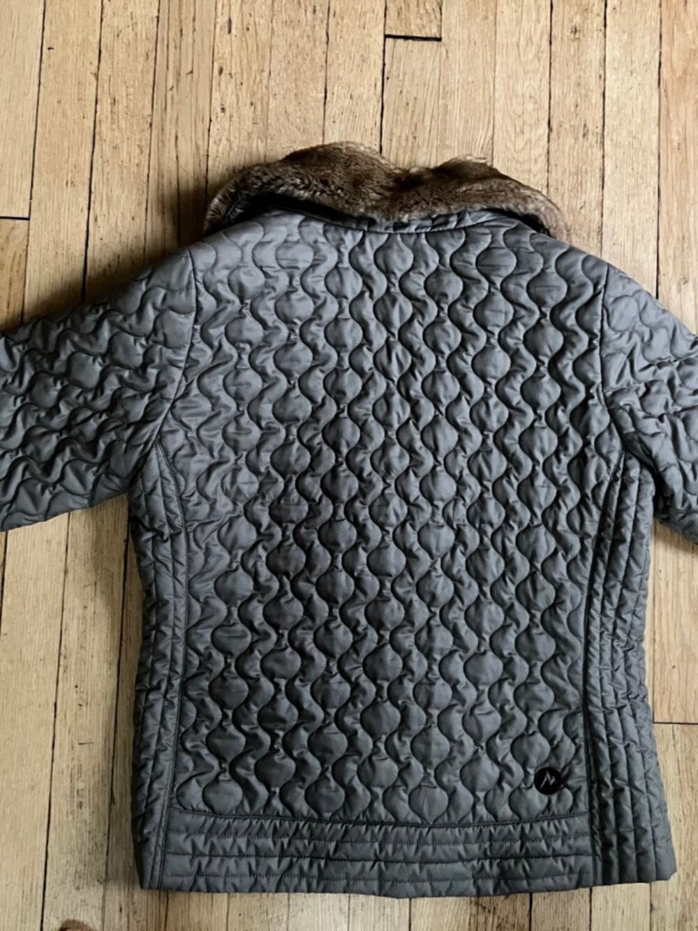 Marmot Womens Medium Gray Jacket with Quilted Faux Fur Collar - Picture 3 of 3